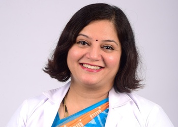 Dr-mh-abinaya-Gynecologist-doctors-Chennai-Tamil-nadu-1