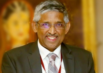 Dr-mohan-Diabetologist-doctors-Warangal-Telangana-1