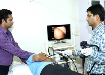 Dr-mohd-talha-noor-Gastroenterologists-Vijay-nagar-indore-Madhya-pradesh-2