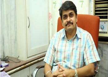 Dr-nachiket-dubale-Gastroenterologists-Pune-Maharashtra-1