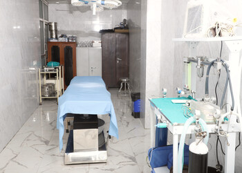 Dr-naresh-pandita-Orthopedic-surgeons-Gurugram-Haryana-2