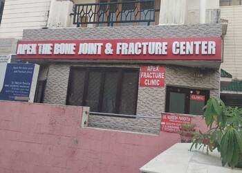 Dr-naresh-pandita-Orthopedic-surgeons-Sector-47-gurugram-Haryana-3