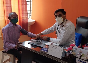 Dr-naveenkumar-hosalli-Diabetologist-doctors-Gokul-hubballi-dharwad-Karnataka-2