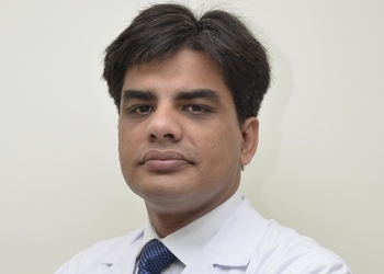Dr-neeraj-chaudhary-Gastroenterologists-Noida-city-center-noida-Uttar-pradesh-1