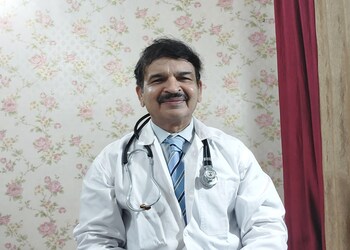 Dr-nishikant-sharma-Diabetologist-doctors-Kalyan-dombivali-Maharashtra-1