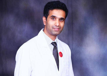 Dr-nithin-vadlamudi-Orthopedic-surgeons-Banaswadi-bangalore-Karnataka-1