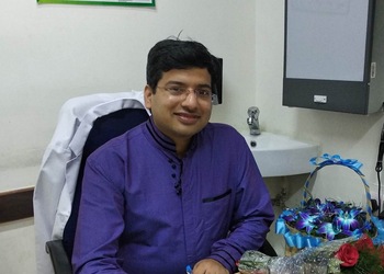 Dr-nitin-aggarwal-Urologist-doctors-Mohali-Punjab-2