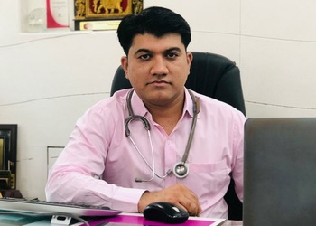 Dr-nitin-jain-Dermatologist-doctors-Yerwada-pune-Maharashtra-1