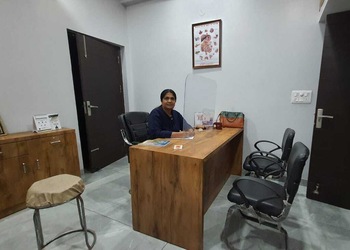 Dr-pallavi-garg-Gastroenterologists-New-delhi-Delhi-3