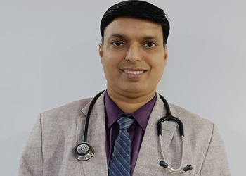 Dr-pawan-begani-Diabetologist-doctors-Surat-Gujarat-1