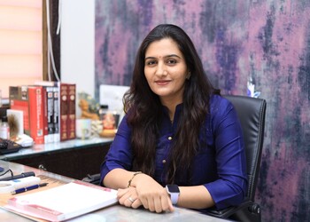 Dr-piyusha-bhagde-Dermatologist-doctors-Akola-Maharashtra-1