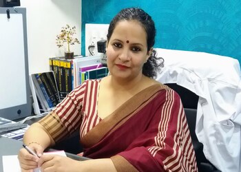 Dr-pooja-bansal-Gynecologist-doctors-Navi-mumbai-Maharashtra-1