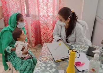 Dr-pooja-jain-Child-specialist-pediatrician-Ajmer-Rajasthan-3