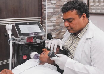 Dr-prakash-sajja-Dermatologist-doctors-Tirupati-Andhra-pradesh-1