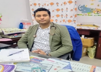 Dr-praneet-kumar-Child-specialist-pediatrician-Siliguri-West-bengal-1