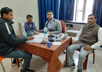 Dr-prateek-bhadauria-Cardiologists-City-center-gwalior-Madhya-pradesh-3