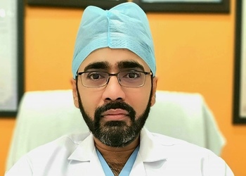 Dr-praveen-pushkar-Urologist-doctors-Faridabad-Haryana-2