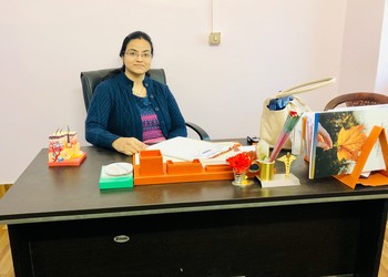 Dr-prerna-jha-Dermatologist-doctors-Purnia-Bihar-1