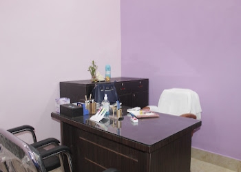 Dr-pritys-skin-care-clinic-Dermatologist-doctors-Purnia-Bihar-2