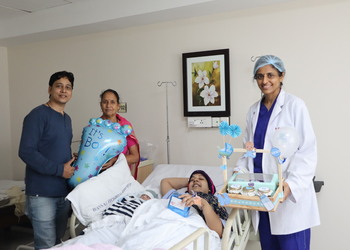 Dr-priya-chittawar-Gynecologist-doctors-Ayodhya-nagar-bhopal-Madhya-pradesh-3