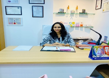 Dr-raashi-mehtas-skin-clinic-Dermatologist-doctors-Mumbai-central-Maharashtra-1