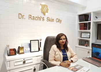 Dr-rachiswayata-gupta-Dermatologist-doctors-Alkapuri-vadodara-Gujarat-1
