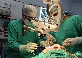 Dr-rahul-singh-Neurosurgeons-Lucknow-Uttar-pradesh-3