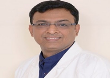 Dr-rajeev-ranjan-pediatrician-Child-specialist-pediatrician-Noida-city-center-noida-Uttar-pradesh-1