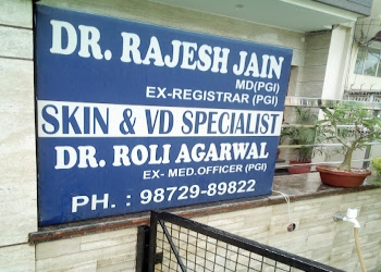 Dr-rajesh-jain-skin-clinic-Dermatologist-doctors-Mohali-Punjab-1