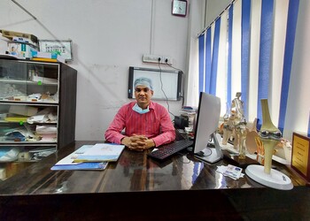 Dr-ramesh-c-dhakariya-Orthopedic-surgeons-Rangbari-kota-Rajasthan-2