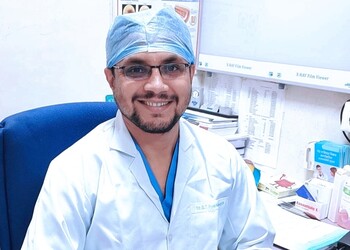 Dr-ratnaparkhi-Gastroenterologists-Waluj-aurangabad-Maharashtra-1