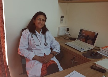 Dr-rina-maria-dias-Gynecologist-doctors-Goa-Goa-1