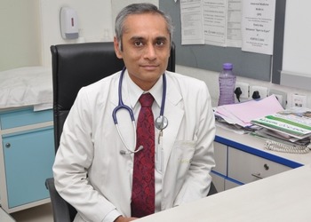 Dr-ritesh-gupta-Diabetologist-doctors-Kalkaji-delhi-Delhi-1