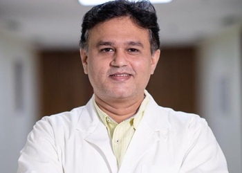 Dr-ritesh-mongha-Urologist-doctors-Sector-55-faridabad-Haryana-1