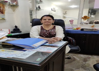 Dr-ritika-singhal-Child-specialist-pediatrician-Mayur-vihar-delhi-Delhi-2