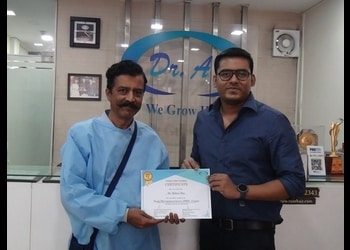 Dr-rohan-das-Hair-transplant-surgeons-Kolkata-West-bengal-1