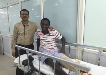 Dr-sachin-marda-Cancer-specialists-oncologists-Habsiguda-hyderabad-Telangana-3