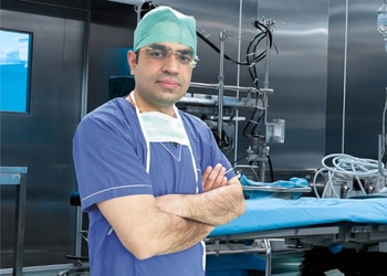 Dr-sachin-tomar-Neurosurgeons-Ganga-nagar-meerut-Uttar-pradesh-2