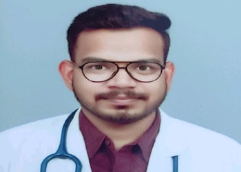 Dr-sainis-child-care-and-vaccination-centre-Child-specialist-pediatrician-Vaishali-nagar-jaipur-Rajasthan-1
