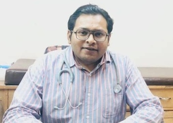 Dr-sanjay-jain-Child-specialist-pediatrician-Indore-Madhya-pradesh-1