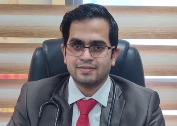 Dr-sanjeet-jaiswal-Diabetologist-doctors-Amanaka-raipur-Chhattisgarh-1