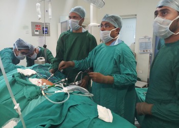 Dr-santosh-agrawal-Urologist-doctors-Arera-colony-bhopal-Madhya-pradesh-2