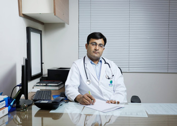 Dr-santosh-agrawal-Urologist-doctors-Ayodhya-nagar-bhopal-Madhya-pradesh-1