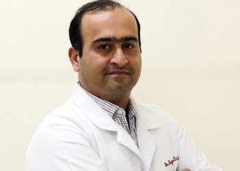 Dr-shagun-sikka-Urologist-doctors-Model-town-jalandhar-Punjab-1