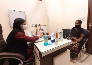 Dr-shalini-sharma-Gastroenterologists-Agra-Uttar-pradesh-2