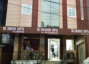 Dr-shashank-gupta-Ent-doctors-Janakpuri-bareilly-Uttar-pradesh-2