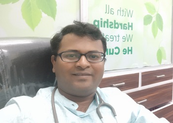 Dr-shrenik-gugale-Diabetologist-doctors-Ambad-nashik-Maharashtra-1
