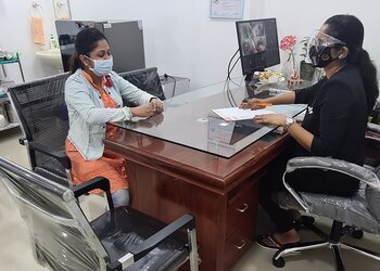 Dr-shruti-amle-Dermatologist-doctors-Nagpur-Maharashtra-2