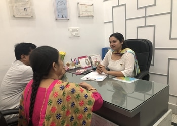 Dr-shweta-mathur-Gynecologist-doctors-Sector-41-noida-Uttar-pradesh-2