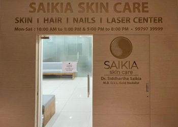 Dr-siddhartha-saikia-Dermatologist-doctors-Gandhinagar-Gujarat-2